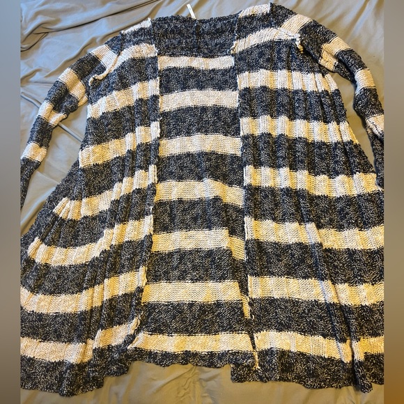Free People Long Cardigan - Picture 3 of 5